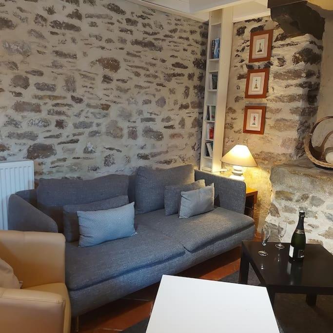 Villa Penty Typique Kercab Dans Un Ancien Moulin à Plomodiern Extérieur photo