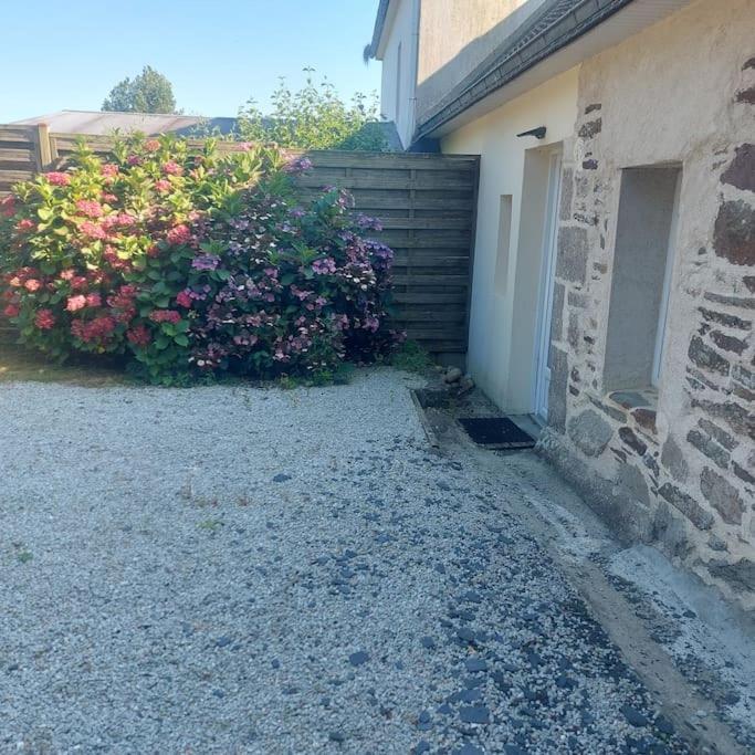 Villa Penty Typique Kercab Dans Un Ancien Moulin à Plomodiern Extérieur photo